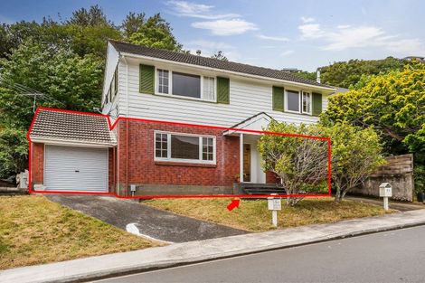 Photo of property in 5a Astor Street, Karori, Wellington, 6012