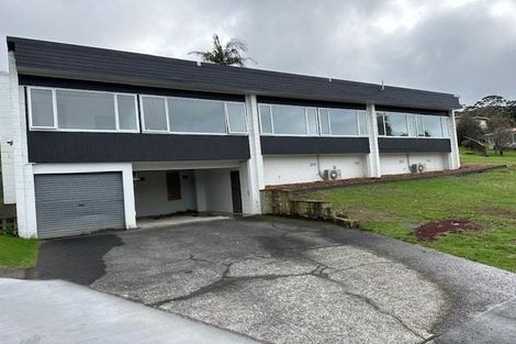 Photo of property in 2/1 Keldale Place, Forrest Hill, Auckland, 0620