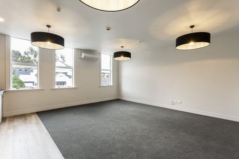 Photo of property in 4/5 View Street, Dunedin Central, Dunedin, 9016
