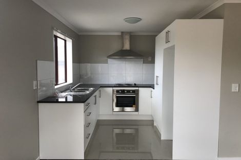 Photo of property in 399 Bucklands Beach Road, Bucklands Beach, Auckland, 2012