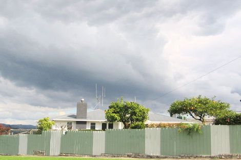 Photo of property in 2 Oxford Street, Parkvale, Tauranga, 3112