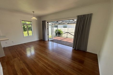 Photo of property in 17 Anzac Avenue, Onekawa, Napier, 4110