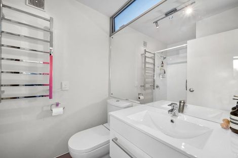 Photo of property in 4e-t Lake Avenue, Frankton, Queenstown, 9300