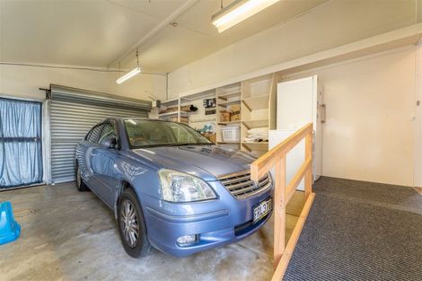 Photo of property in 175 Queen Street, Waimate, 7924