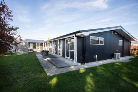 Photo of property in 37 Guy Street, Dannevirke, 4930