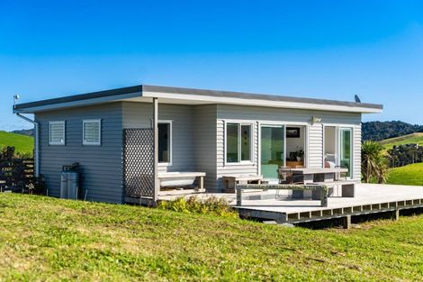 Photo of property in 1645 Matapouri Road, Matapouri, Whangarei, 0173