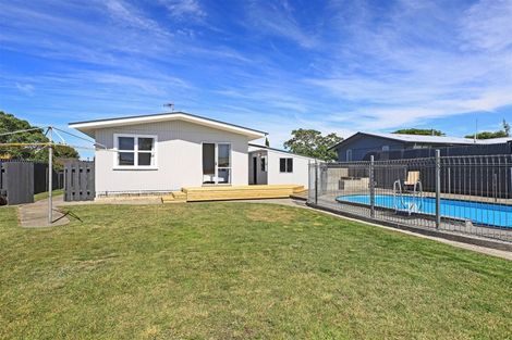 Photo of property in 22 Sunderland Drive, Flaxmere, Hastings, 4120