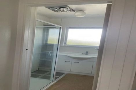 Photo of property in 1/7 Evelyn Place, Hillcrest, Auckland, 0627