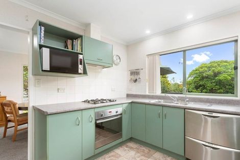 Photo of property in 23 Highfields Terrace, Henderson, Auckland, 0612