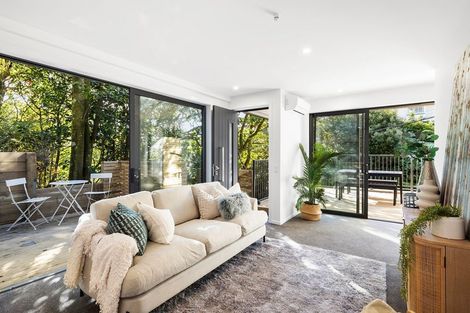 Photo of property in 7 Garfield Street, Brooklyn, Wellington, 6021