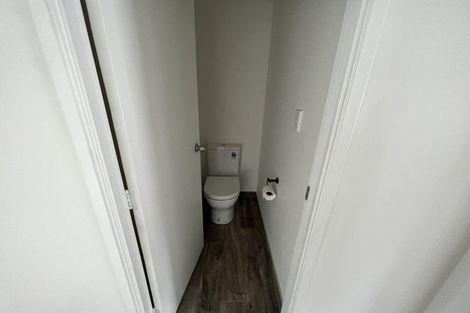 Photo of property in 2/1 Keldale Place, Forrest Hill, Auckland, 0620