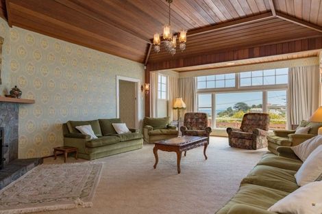 Photo of property in 12 Whanake Street, Titahi Bay, Porirua, 5022