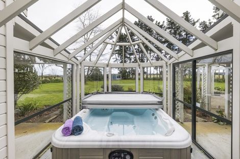 Photo of property in 273 Reid Line East, Aorangi, Feilding, 4775