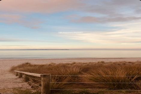 Photo of property in 36 Motiti Road, Papamoa Beach, Papamoa, 3118