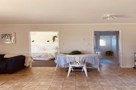 Photo of property in 36 Motiti Road, Papamoa Beach, Papamoa, 3118