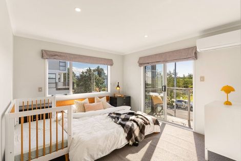 Photo of property in 91 Glidepath Road, Hobsonville, Auckland, 0616
