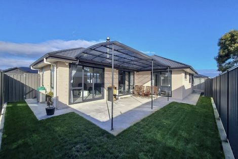 Photo of property in 24 Rangataiki Place, Te Awa, Napier, 4110