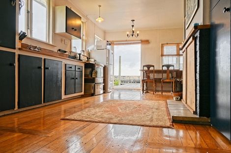 Photo of property in 16 Main Rd Ngakawau, Ngakawau, 7824