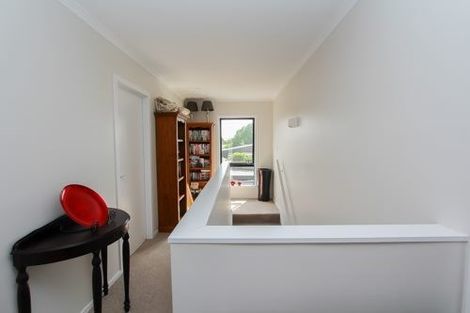 Photo of property in 2/28 Mahoe Street, Melville, Hamilton, 3206