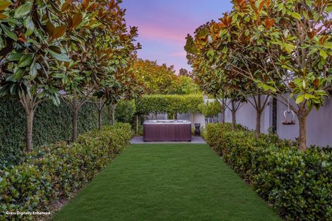 Photo of property in 18 Taunton Place, Rangiora, 7400