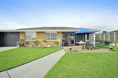 Photo of property in 8b Mcbeth Drive, Te Puke, 3119