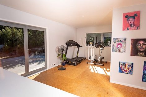 Photo of property in 108 Stratford Drive, Cable Bay, 0420