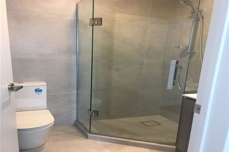 Photo of property in 4 Meritage Lane, Te Atatu South, Auckland, 0610