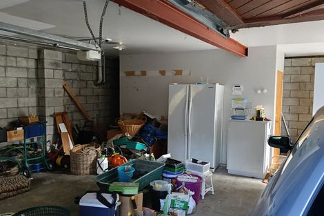 Photo of property in 16 Furneaux Grove, Whitby, Porirua, 5024