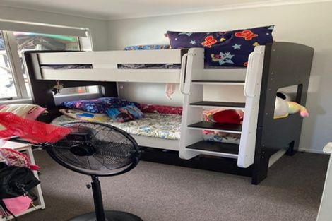 Photo of property in 1 Himalayan Close, Judea, Tauranga, 3110