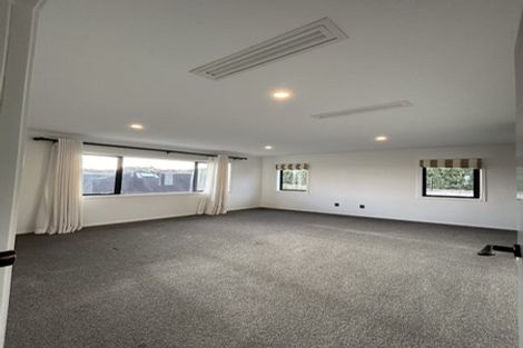 Photo of property in 4 Flavell Drive, Orewa, 0931