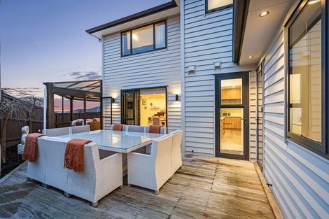 Photo of property in 25 Lime Hill Rise, Flat Bush, Auckland, 2019