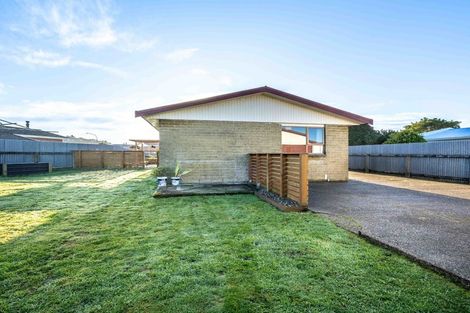Photo of property in 92 Dunbeath Crescent, Kew, Invercargill, 9812