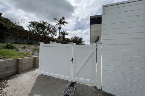 Photo of property in 2/1 Keldale Place, Forrest Hill, Auckland, 0620