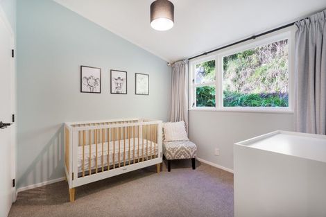 Photo of property in 8 Sheridan Terrace, Johnsonville, Wellington, 6037