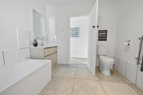 Photo of property in 1/69 Raeburne Street, Te Awamutu, 3800