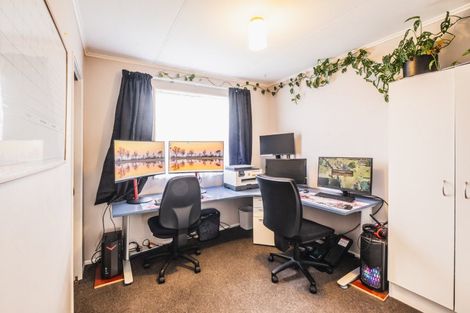 Photo of property in 7 Trimble Place, Bell Block, New Plymouth, 4312