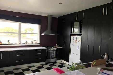 Photo of property in 4 Masters Avenue, Hillcrest, Hamilton, 3216