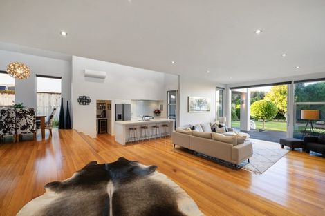 Photo of property in 5 Petersburg Drive, Flagstaff, Hamilton, 3210