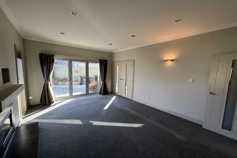 Photo of property in 36 Aikmans Road, Merivale, Christchurch, 8014