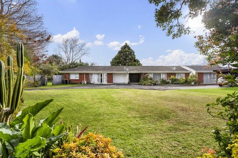Photo of property in 2/729 Te Atatu Road, Te Atatu Peninsula, Auckland, 0610