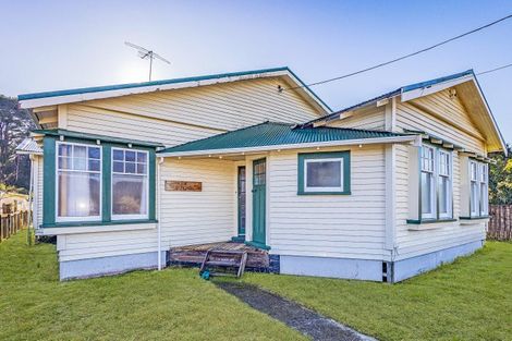 Photo of property in 109 Seddon Street, Raetihi, 4632