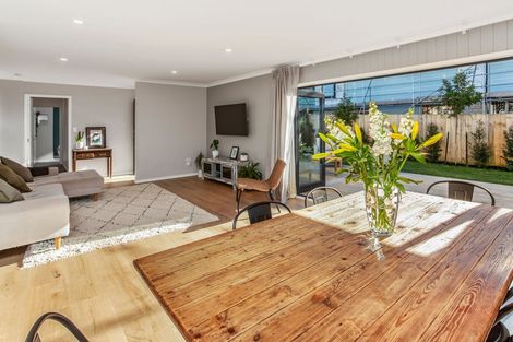 Photo of property in 173a Wallace Road, Mangere Bridge, Auckland, 2022