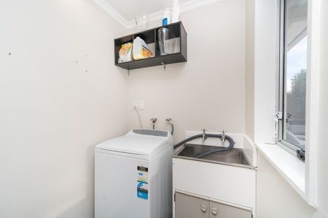 Photo of property in 11 Paradise Place, Milson, Palmerston North, 4414