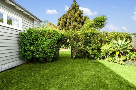 Photo of property in 23 Trigg Road, Huapai, Kumeu, 0810