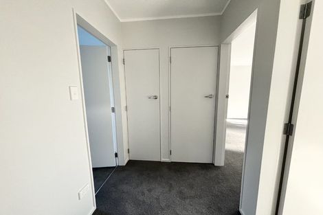 Photo of property in 15b Cypress Drive, Maungaraki, Lower Hutt, 5010