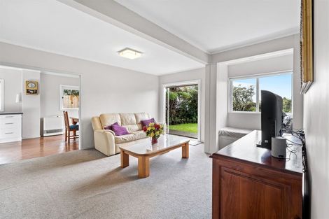 Photo of property in 12 Danbury Drive, Torbay, Auckland, 0630