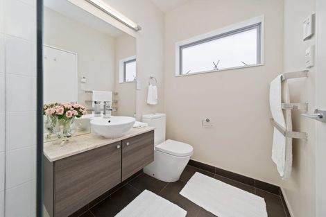 Photo of property in Wilk Heights, 15/8 Wilk Lane, Browns Bay, Auckland, 0630