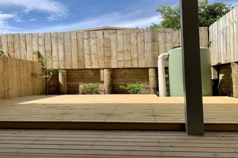 Photo of property in 7/6 South Pacific Place, Henderson, Auckland, 0612