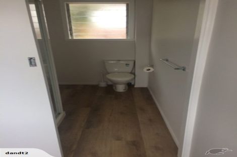 Photo of property in 10/219 Onewa Road, Birkenhead, Auckland, 0626