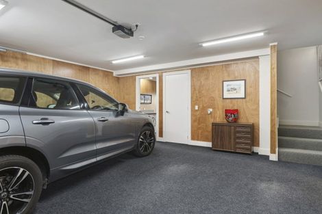 Photo of property in 5 Azalea Lane, Waipahihi, Taupo, 3330